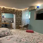 Apartments Hana